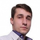 Врач Айтукаев Артур Алиевич
