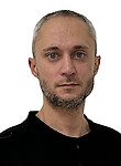 Врач Хайруллов Артём Игоревич