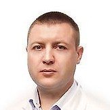 Врач Лапин Денис Николаевич