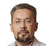 Врач Раемгулов Рашит Аркадьевич