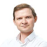 Врач Рейт Кирилл Константинович