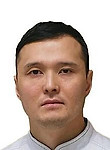 Врач Скекбаев Айдар Ермекович