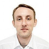 Врач Тосс Владимир Борисович