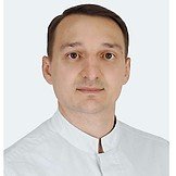 Врач Ушаков Виталий Павлович
